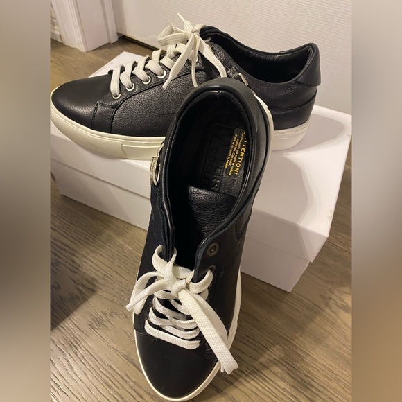 Versace Mens sneaker - Picture 2 of 4